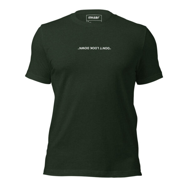 Camiseta no mires abajo - Image 4